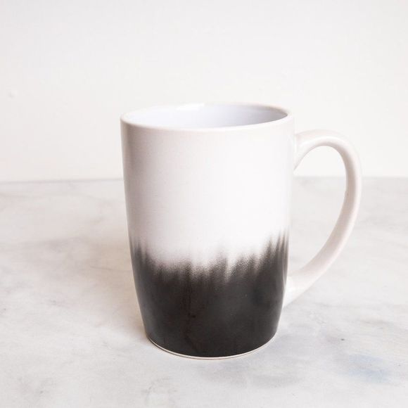 ✔️ Add-on $5 ✔️ Ayesha Curry "Coming In Hot" Mug - Picture 2 of 6